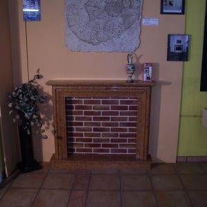 Cornice "Venezia" Rosso Verona
