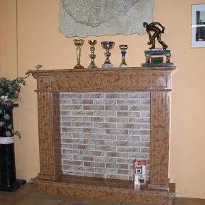 Cornice "Pireo" Rosso Verona